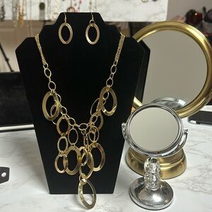 Costume golden oval necklace and earrings